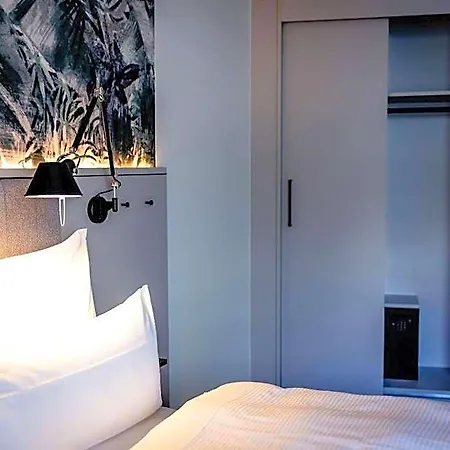 Hotel One Paris - Porte De Versailles Issy-les-Moulineaux