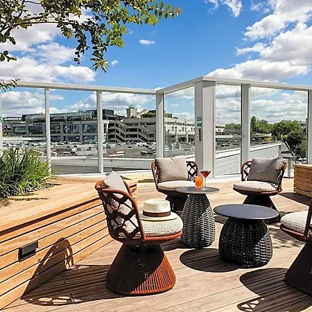Hotel One Paris-porte De Versailles 3*